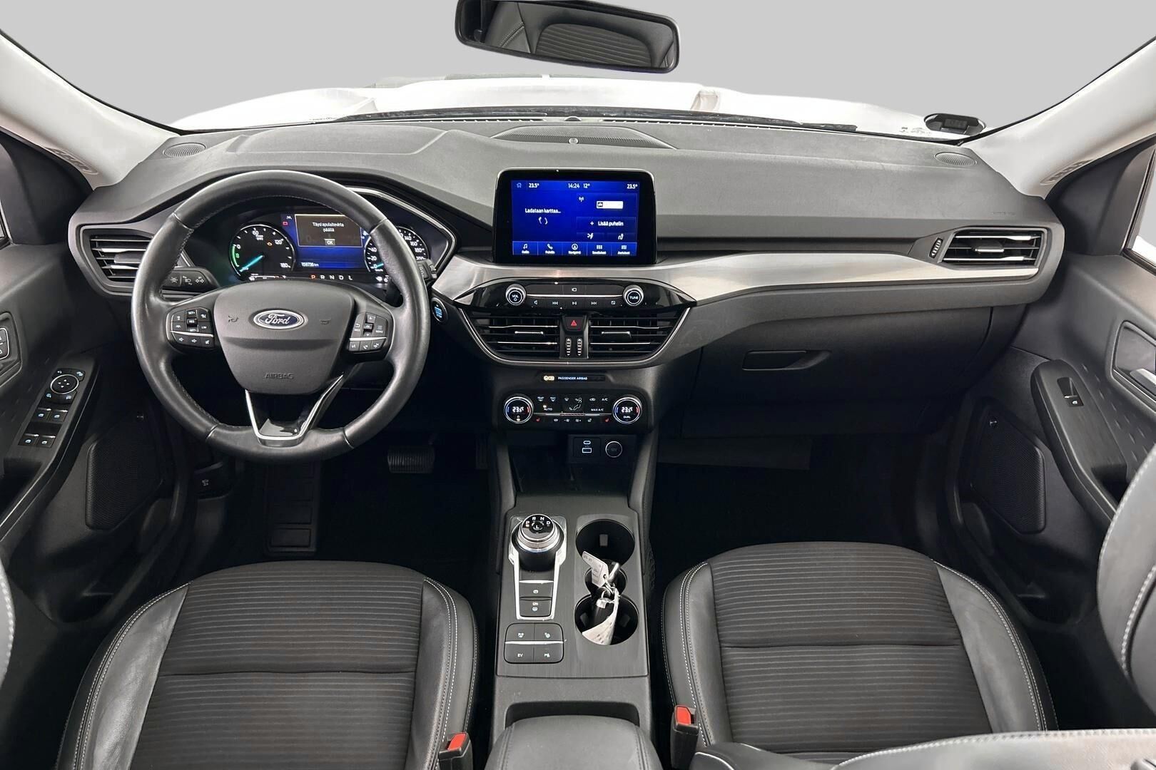 Ford Kuga iso kuva 10