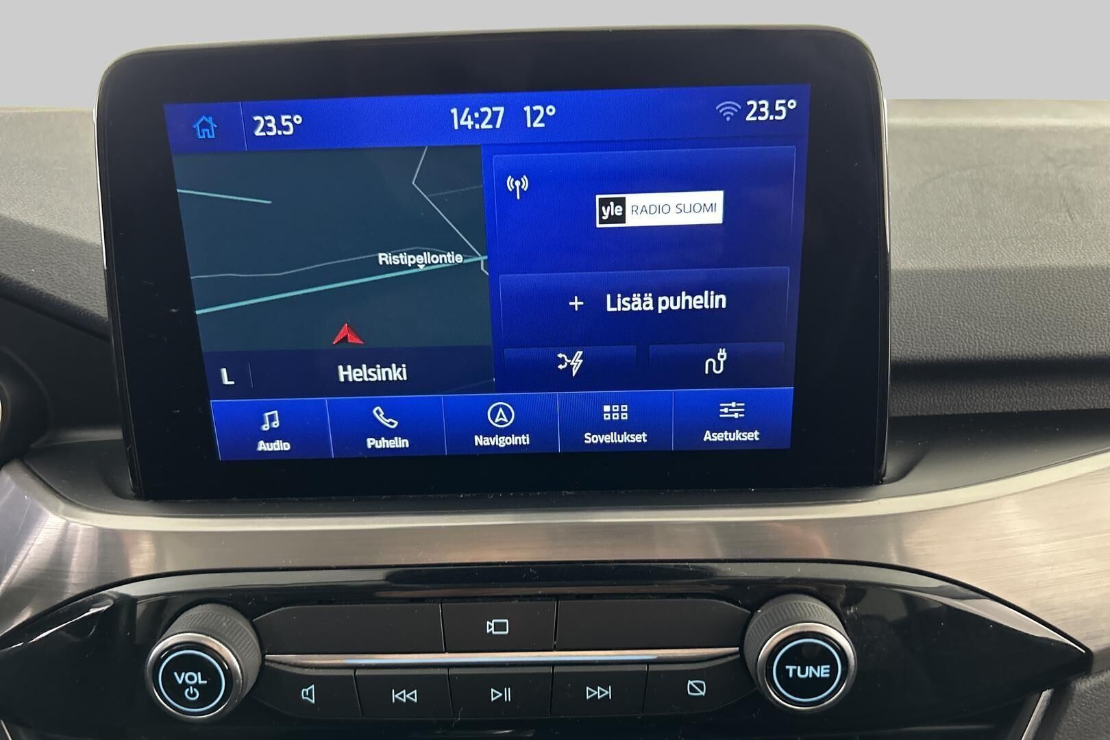 Ford Kuga iso kuva 16
