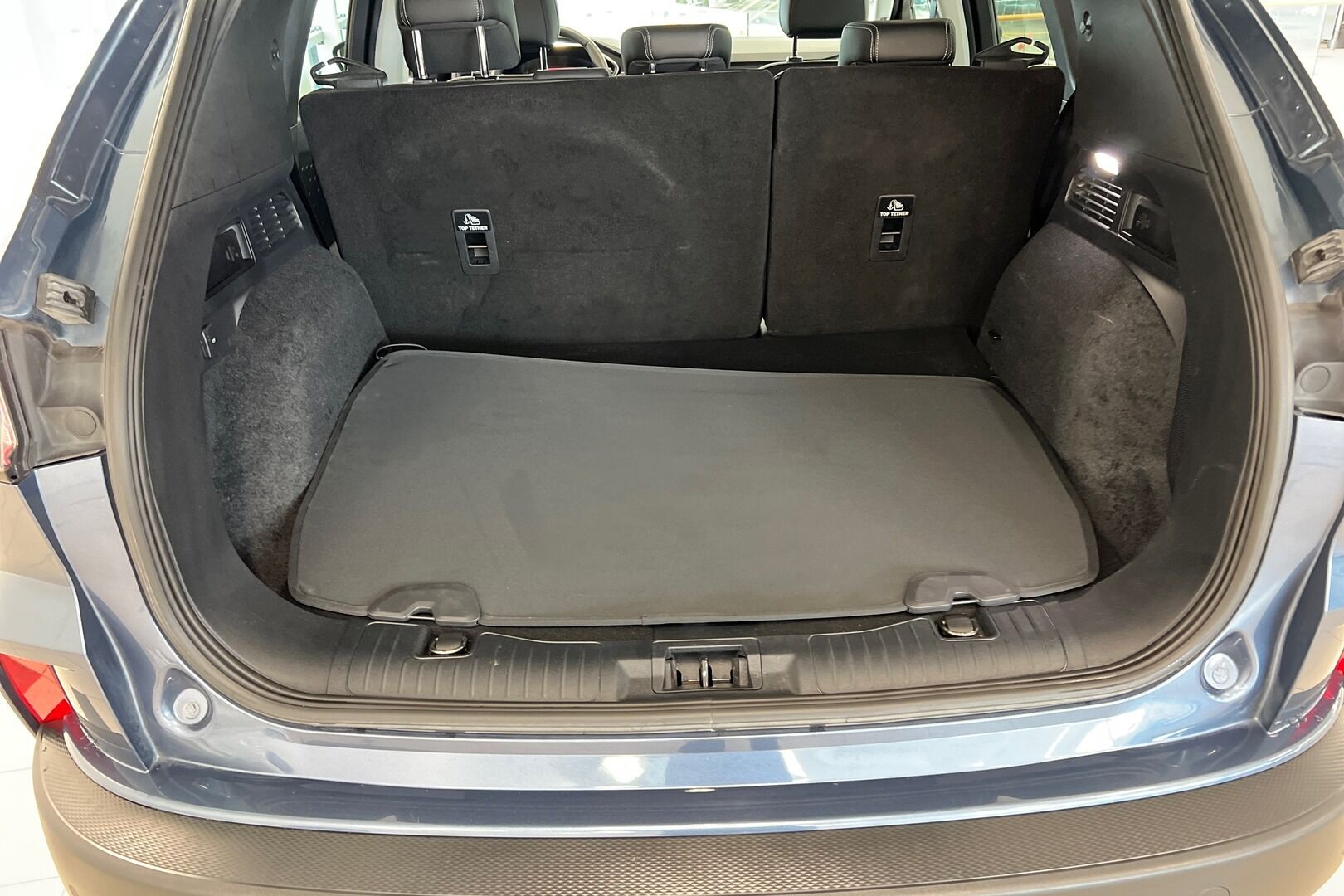 Ford Kuga iso kuva 10