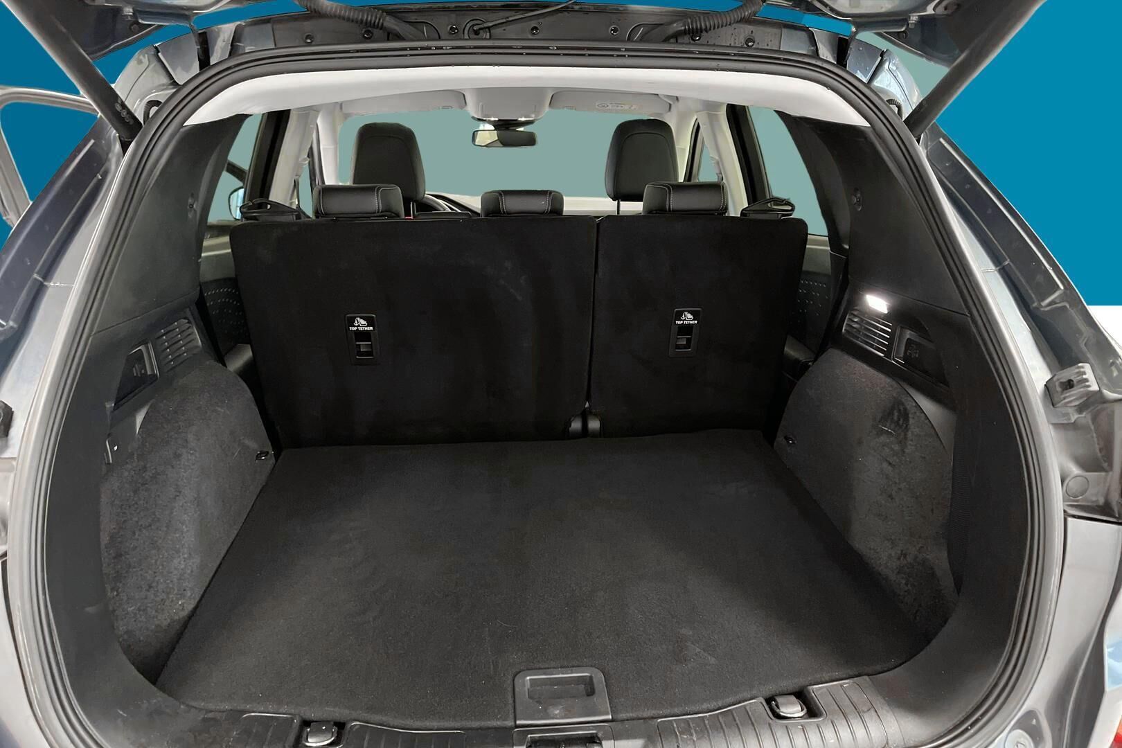 Ford Kuga iso kuva 12
