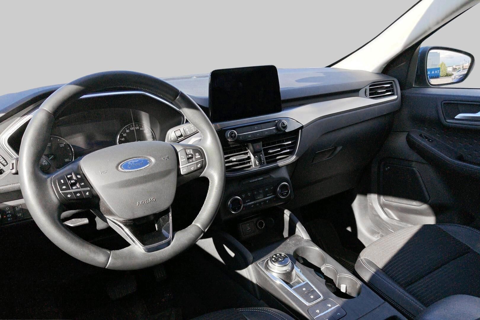 Ford Kuga iso kuva 2