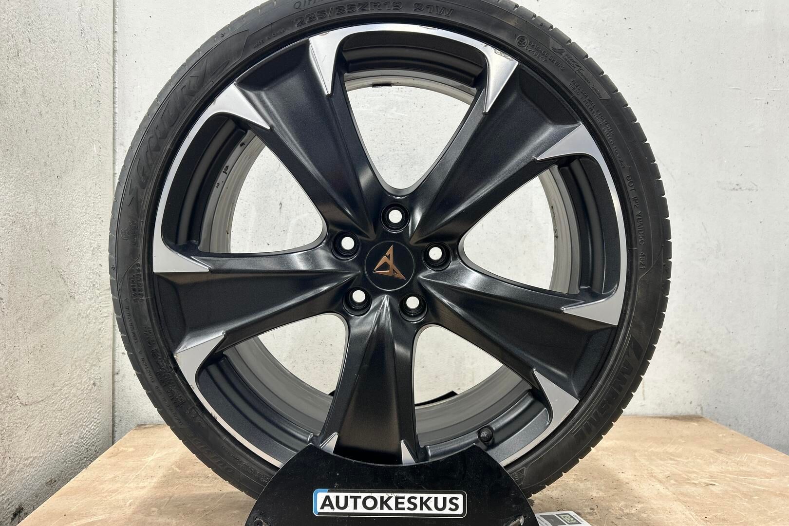 CUPRA Leon Sportstourer iso kuva 12