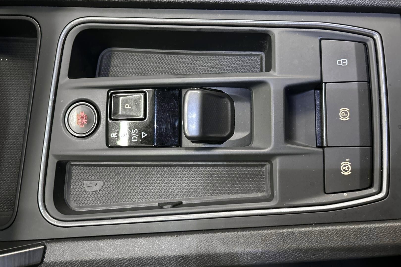 CUPRA Leon Sportstourer iso kuva 15