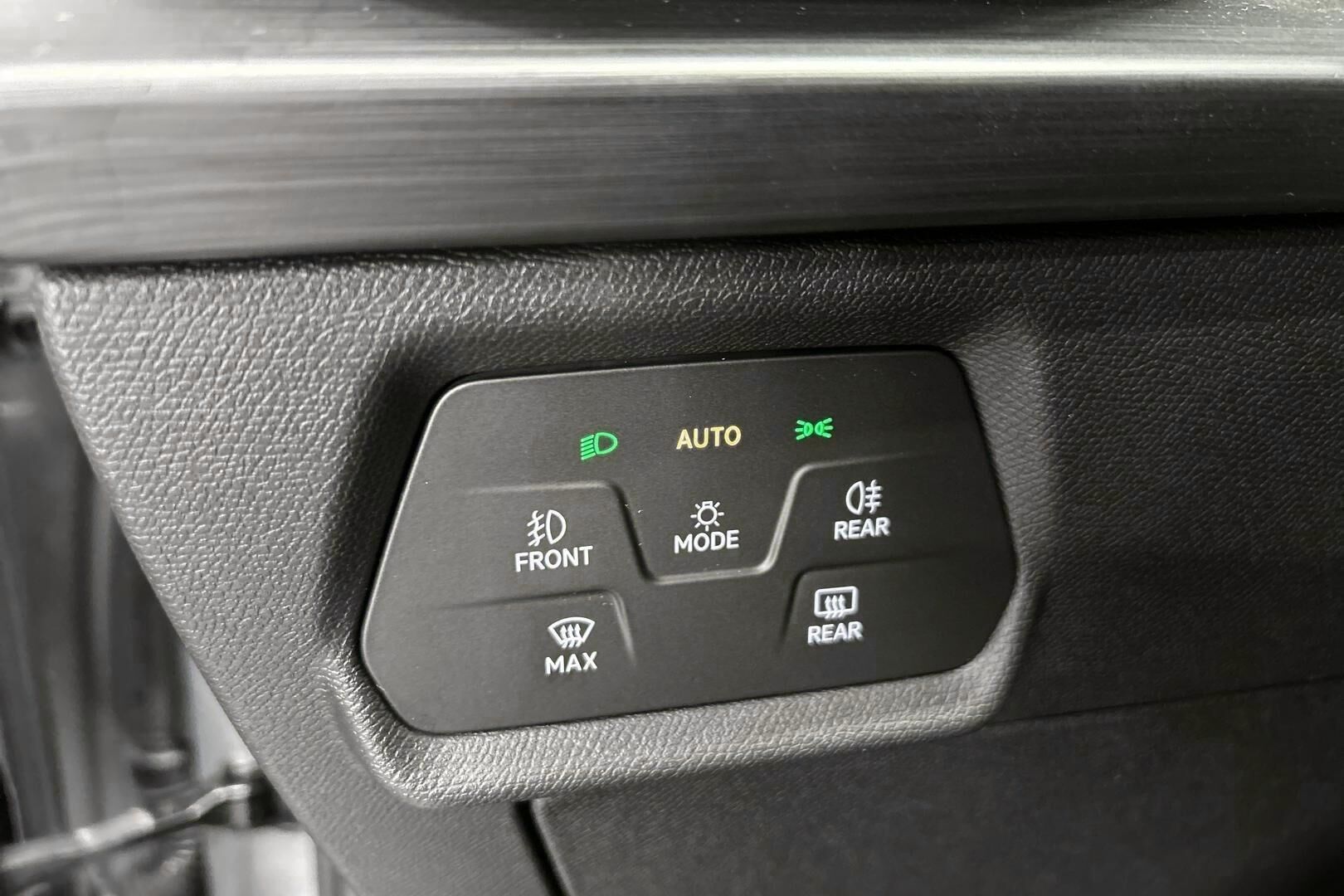 CUPRA Leon Sportstourer iso kuva 17