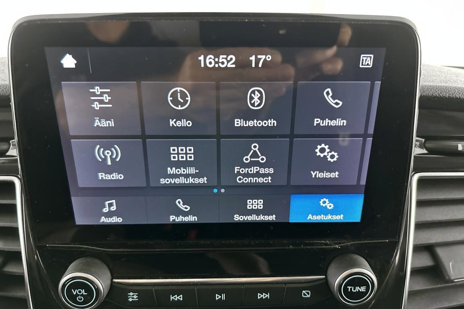 Ford Transit Custom iso kuva 15