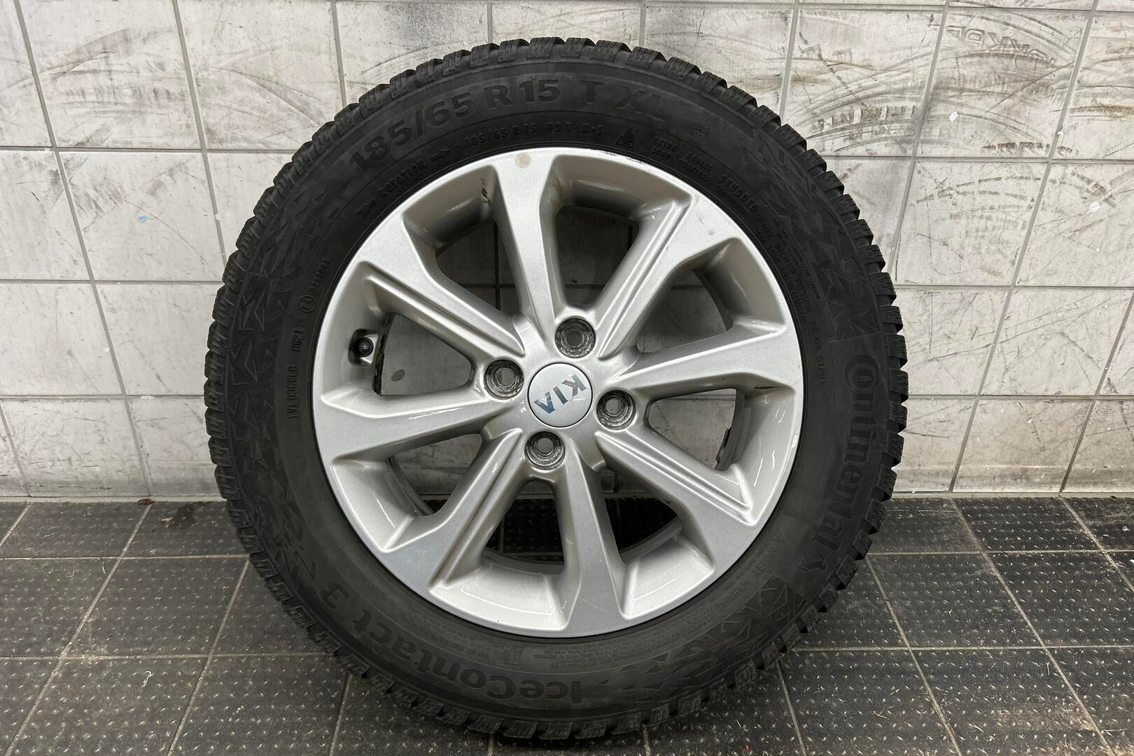 Kia Stonic iso kuva 10