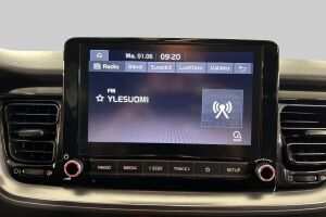 Kia Stonic esikatselu 18