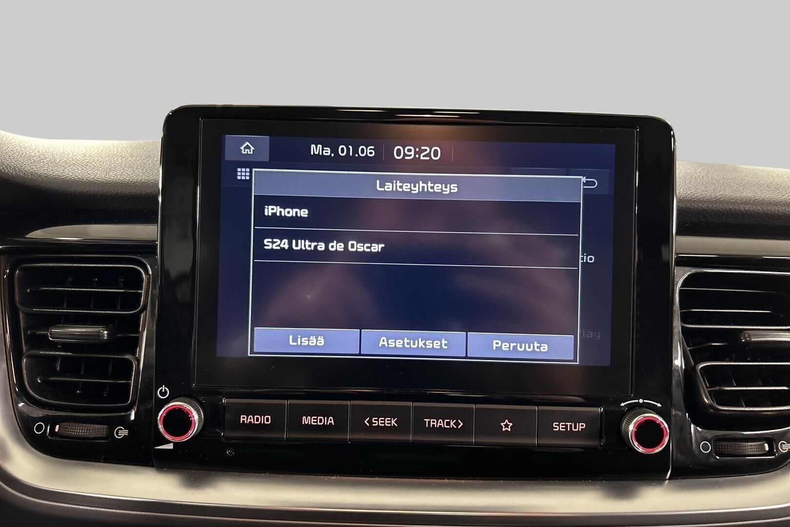 Kia Stonic iso kuva 19
