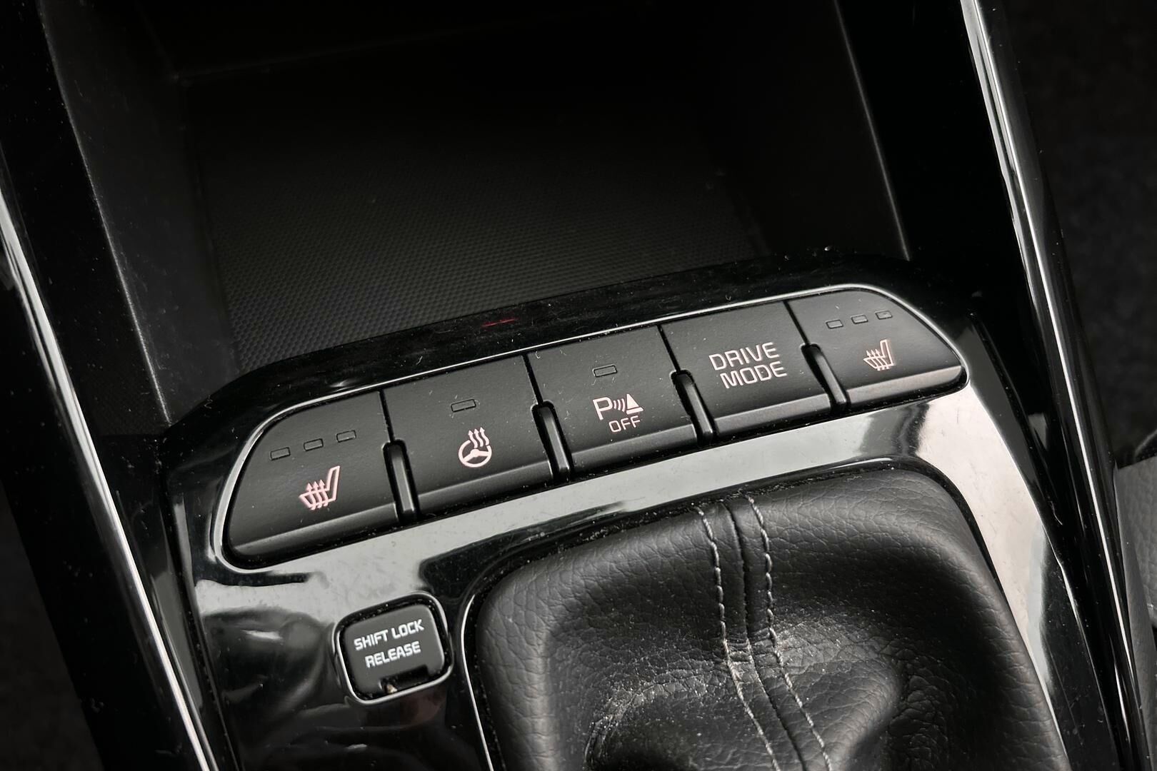 Kia Stonic iso kuva 26
