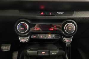 Kia Stonic esikatselu 21