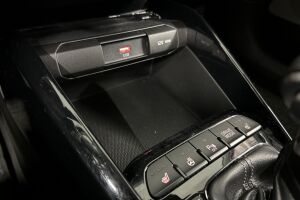 Kia Stonic esikatselu 22
