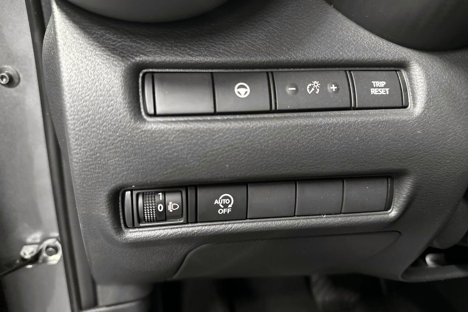 Nissan Juke iso kuva 23