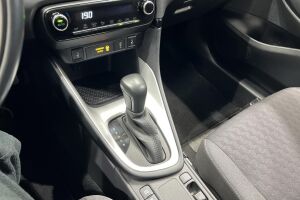 Toyota Yaris esikatselu 19