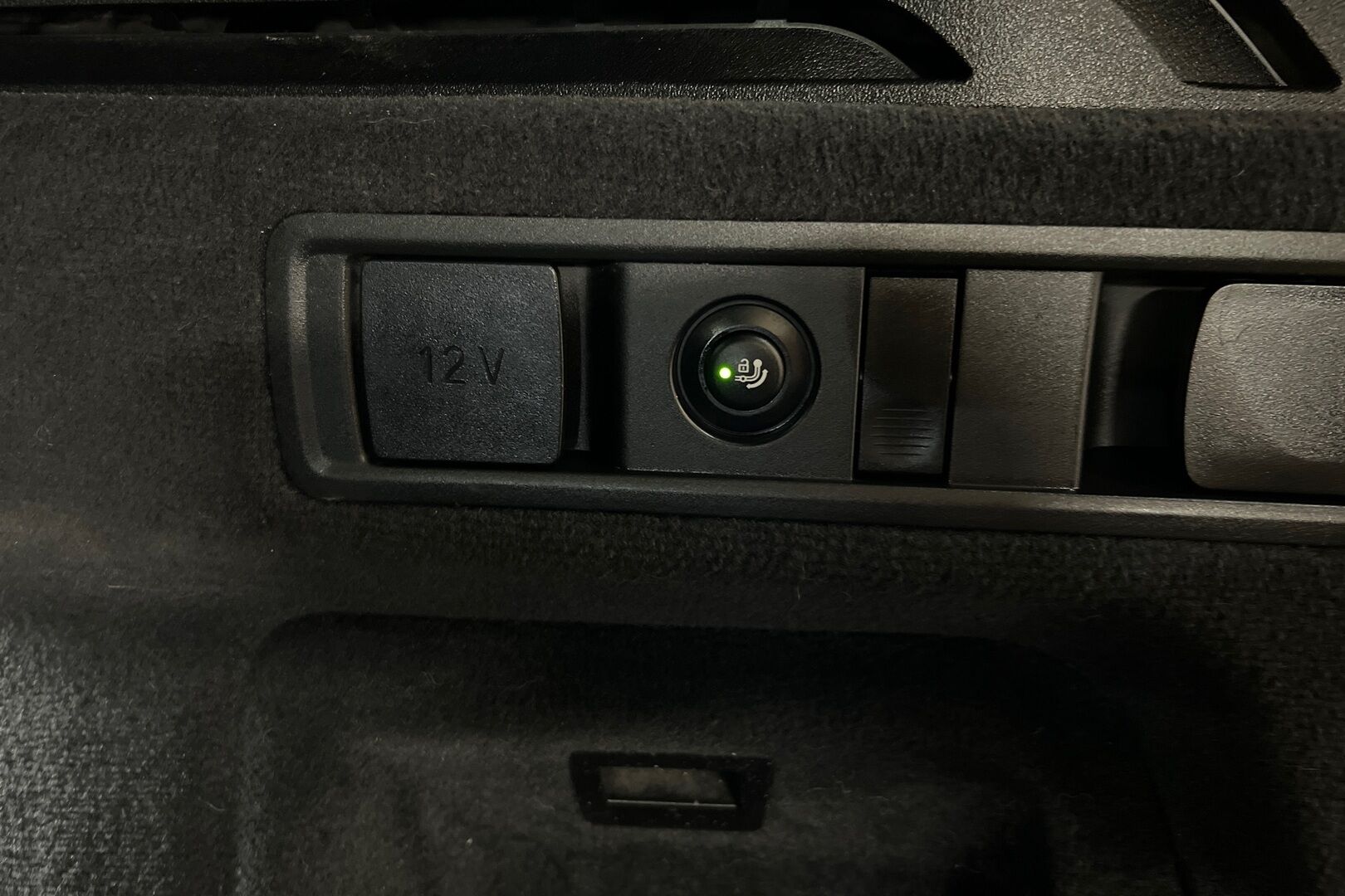 BMW X5 iso kuva 10