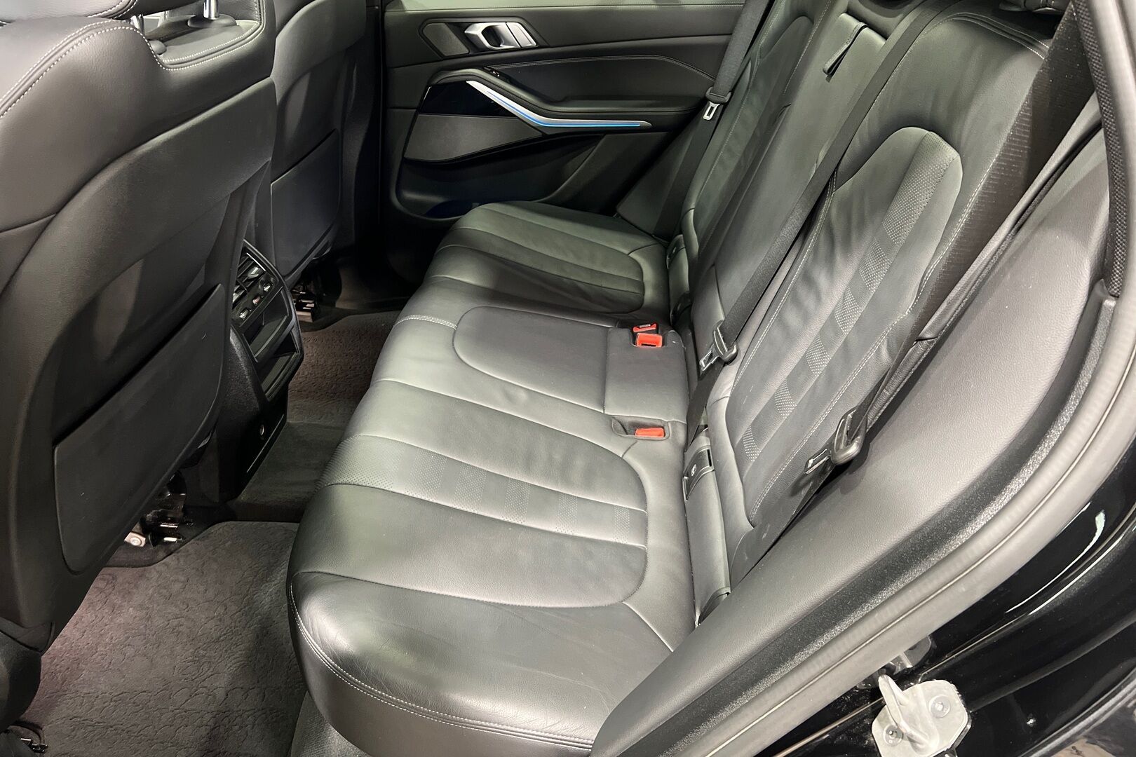 BMW X5 iso kuva 8
