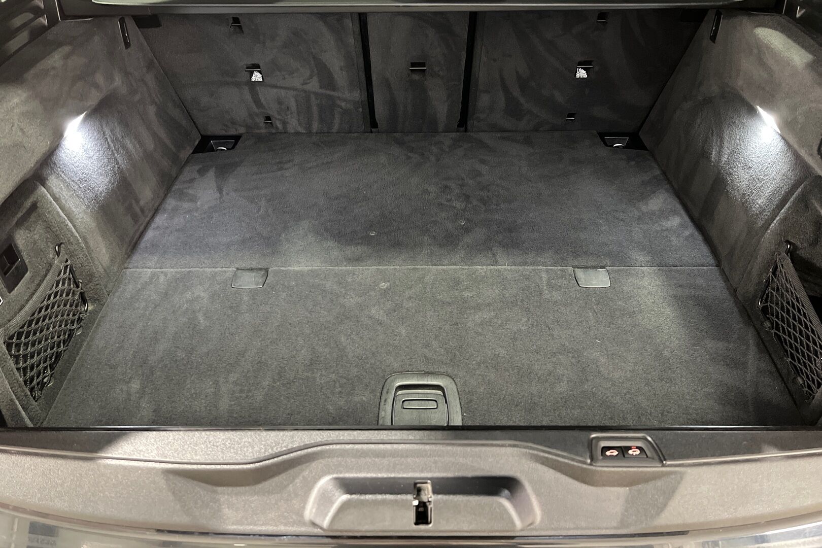 BMW X5 iso kuva 9