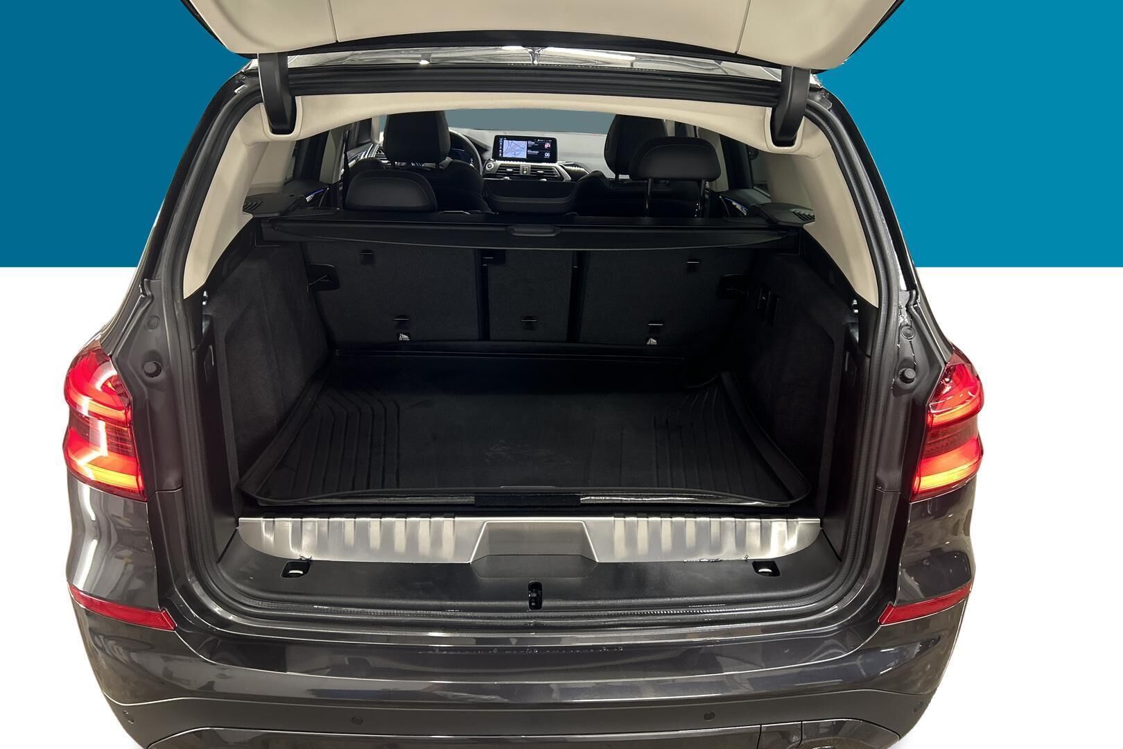 BMW X3 iso kuva 11