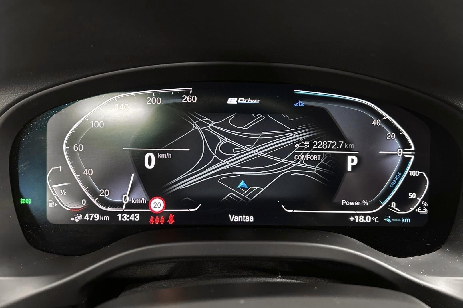 BMW X3 iso kuva 13