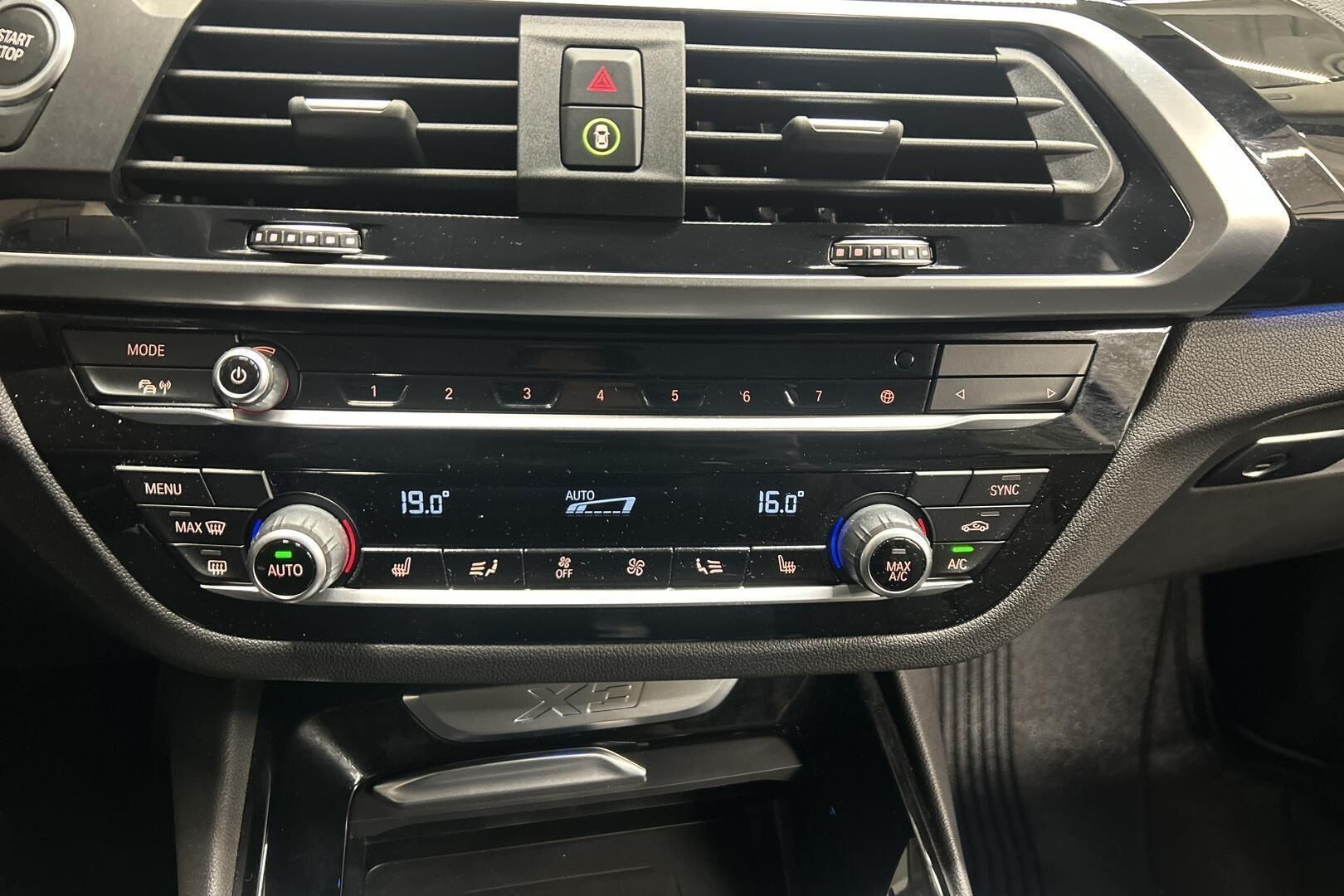 BMW X3 iso kuva 18
