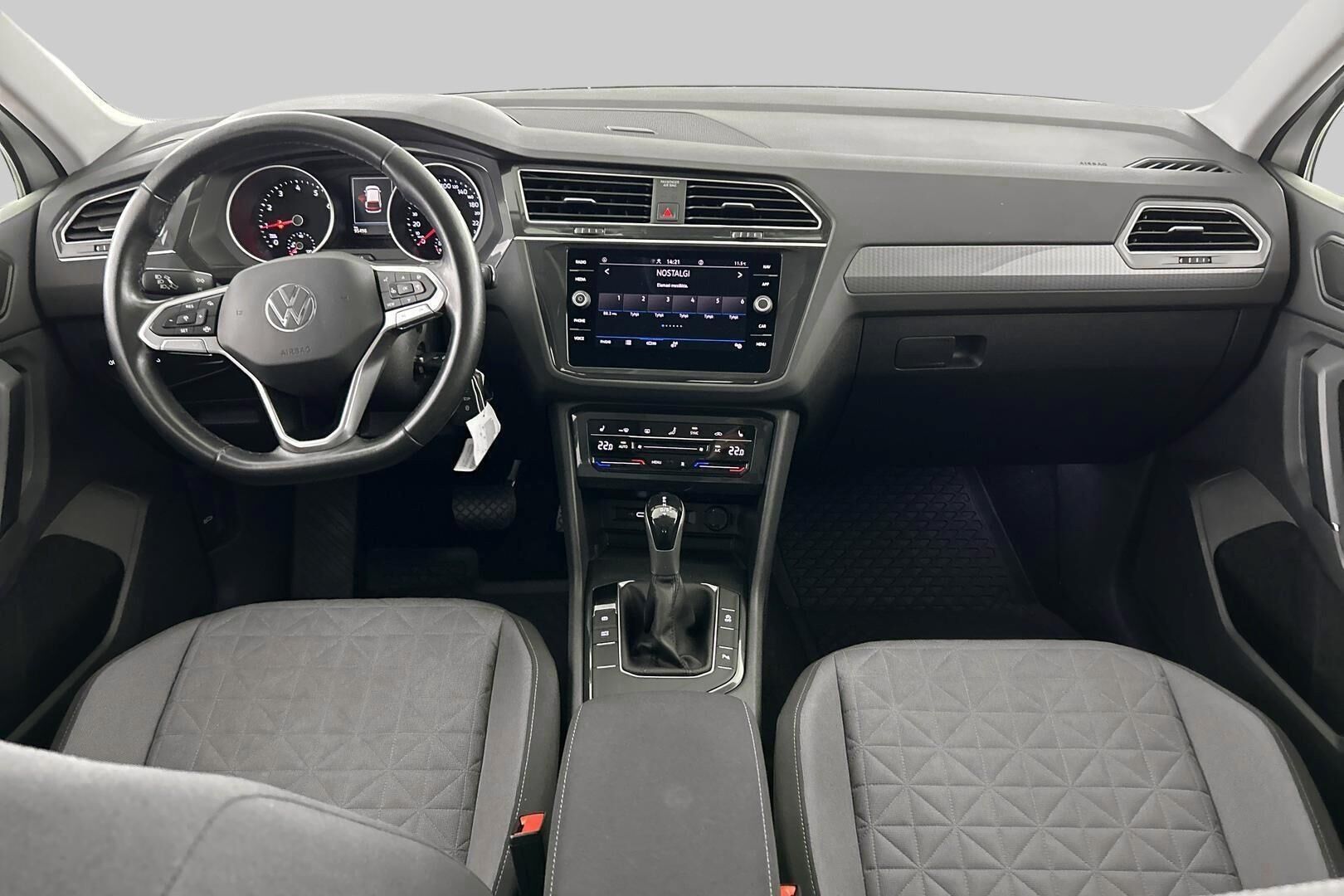 Volkswagen Tiguan iso kuva 11