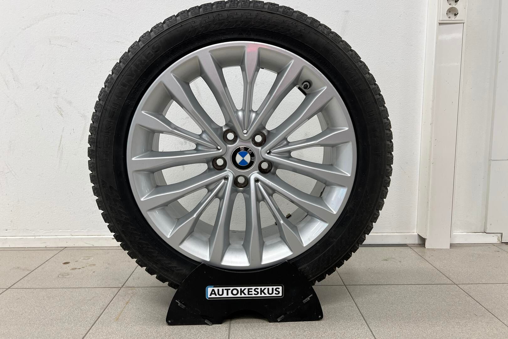 BMW 5-sarja iso kuva 21