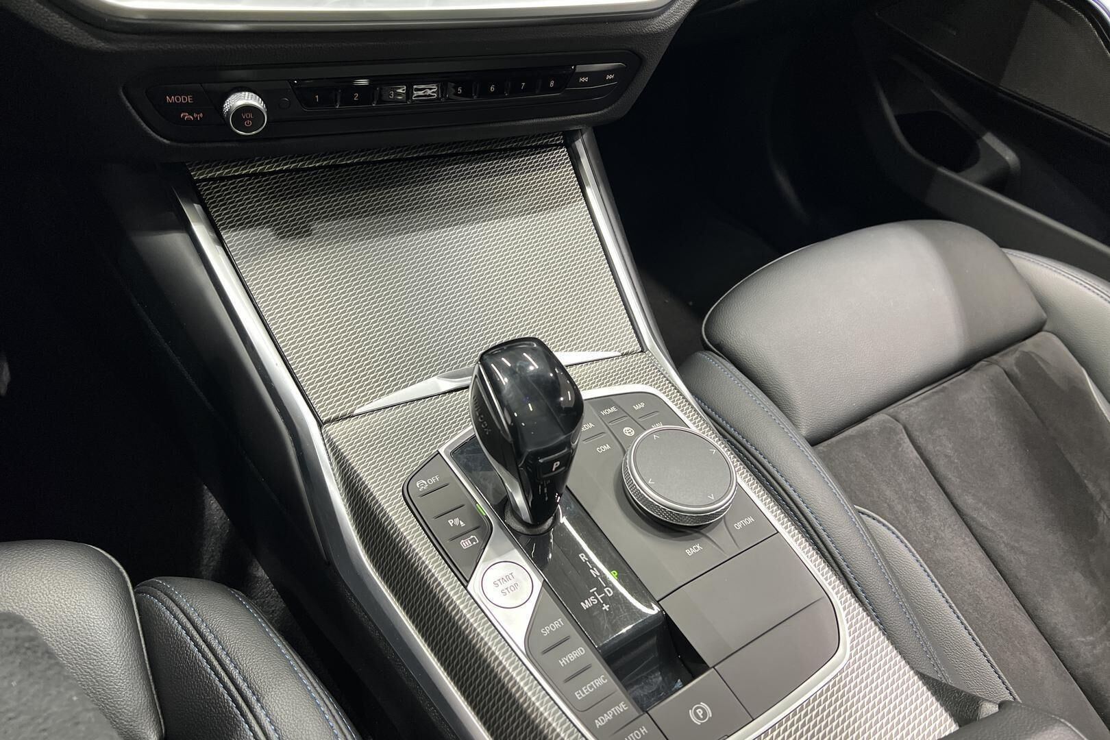 BMW 3-SARJA iso kuva 12