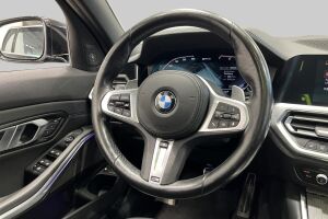 BMW 3-SARJA esikatselu 24
