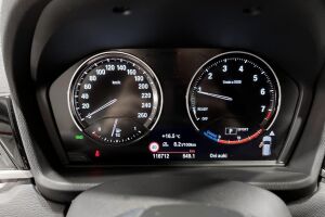 BMW X1 esikatselu 17