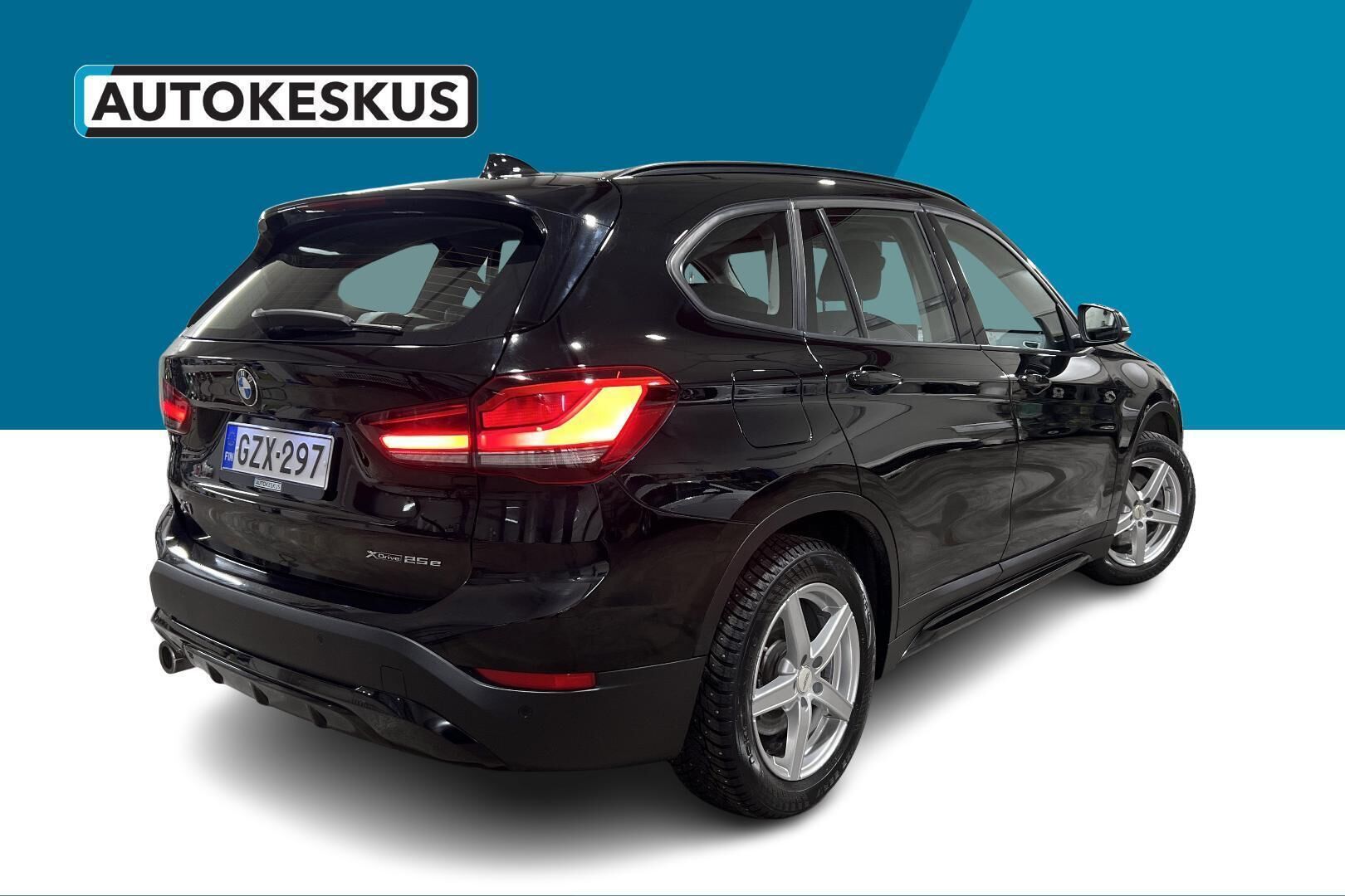 BMW X1 iso kuva 4