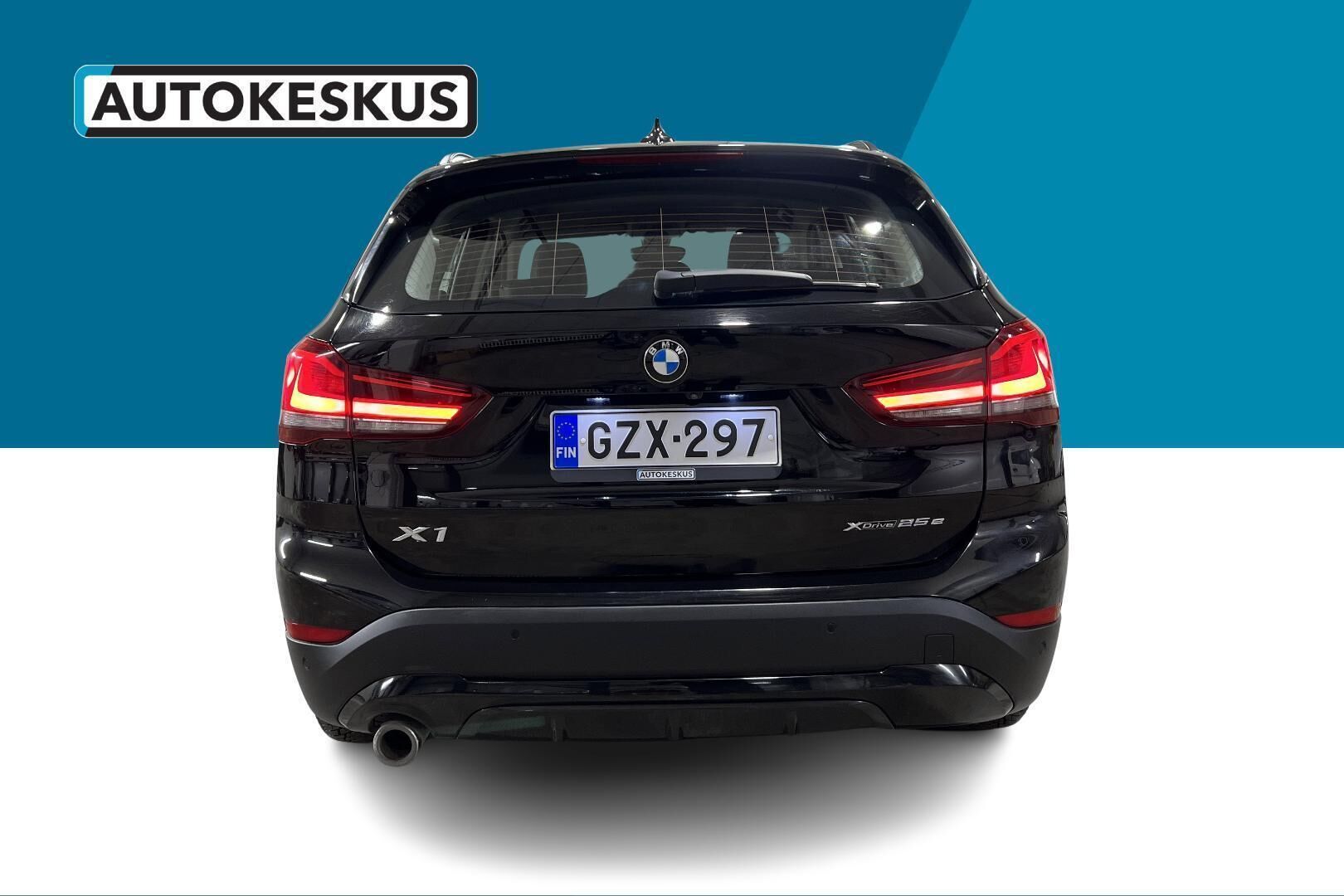 BMW X1 iso kuva 5