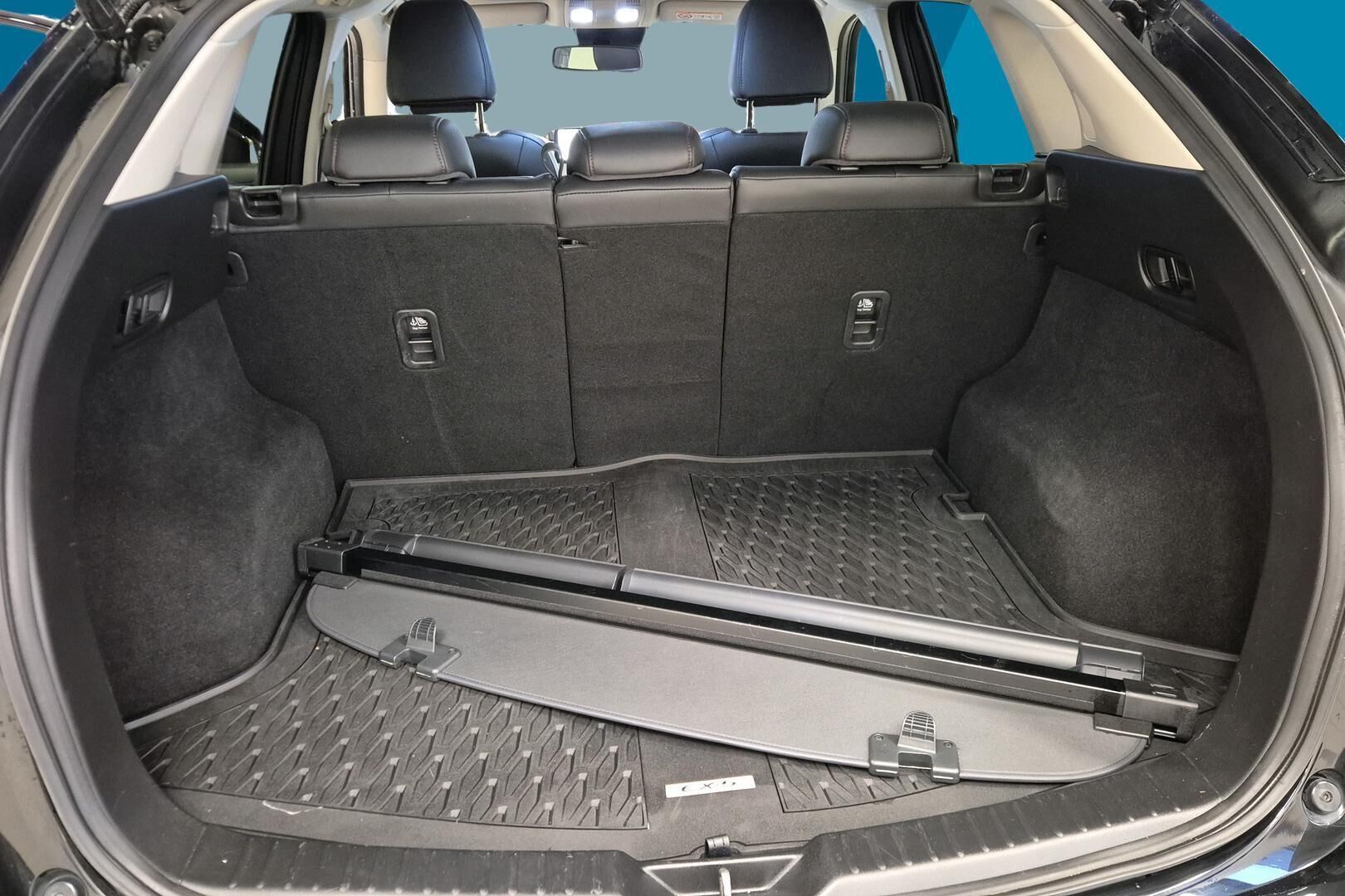 Mazda CX-5 iso kuva 12