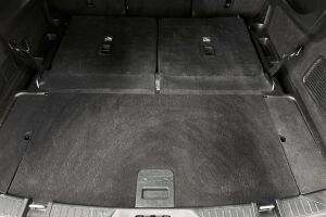 Ford Explorer esikatselu 10