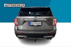 Ford Explorer esikatselu 6