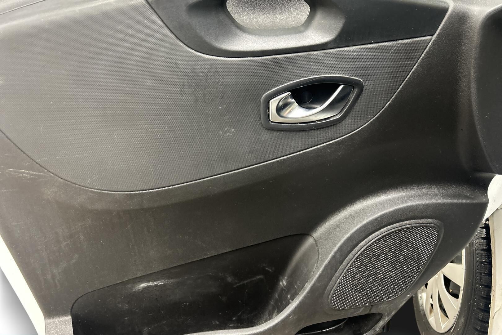 NISSAN NV300 iso kuva 13