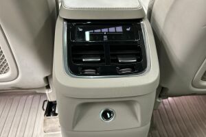 Volvo XC90 esikatselu 27