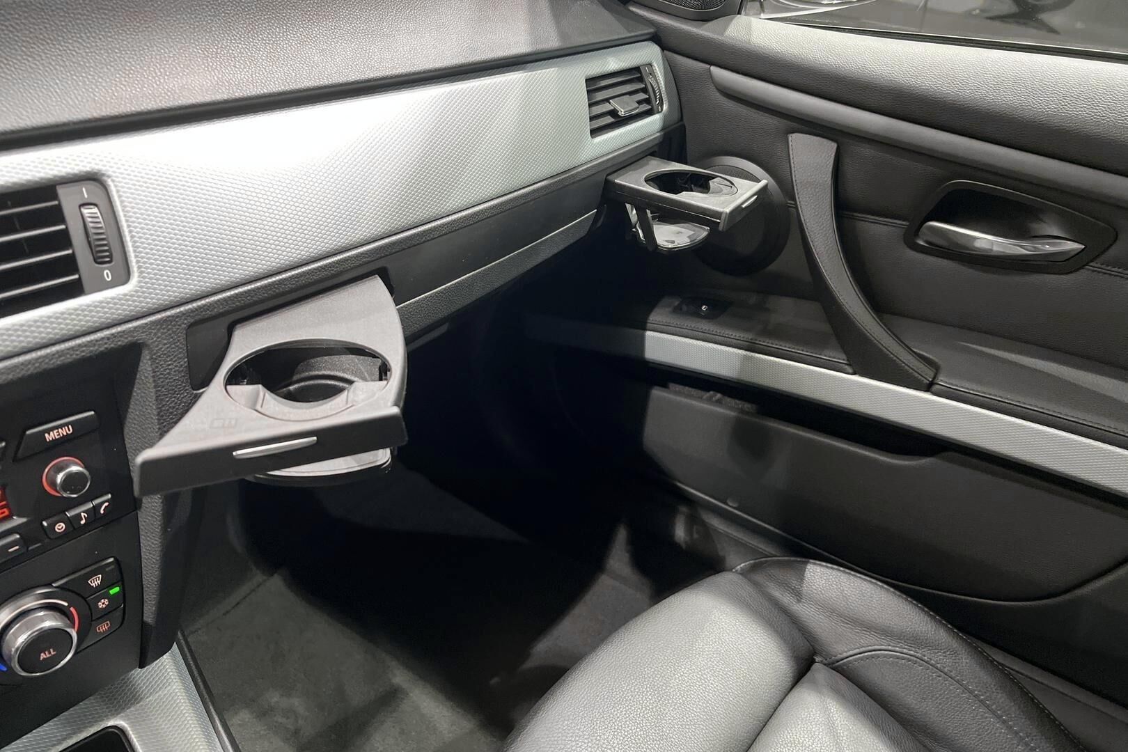 BMW 3-sarja iso kuva 17