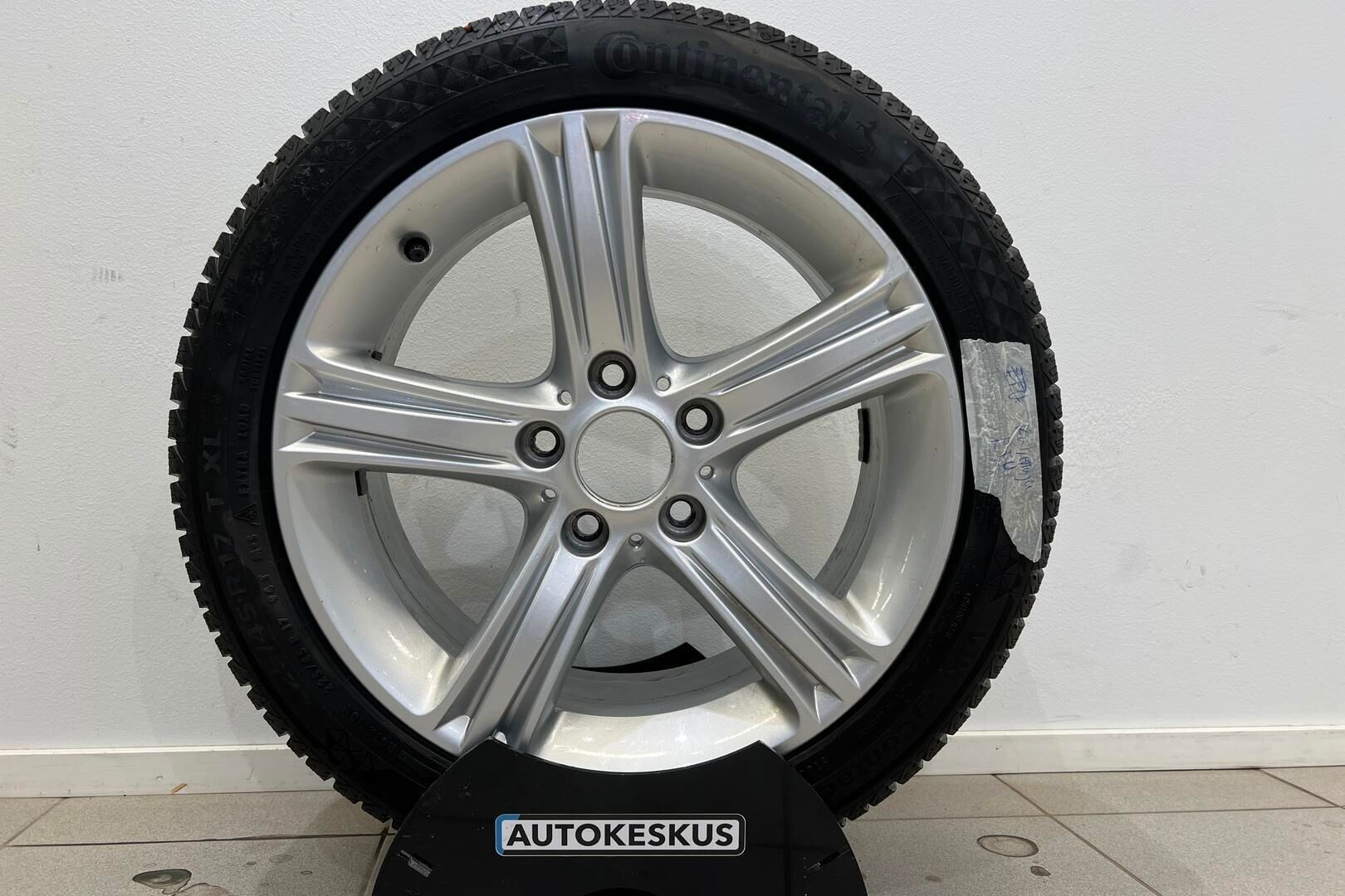 BMW 3-sarja iso kuva 25