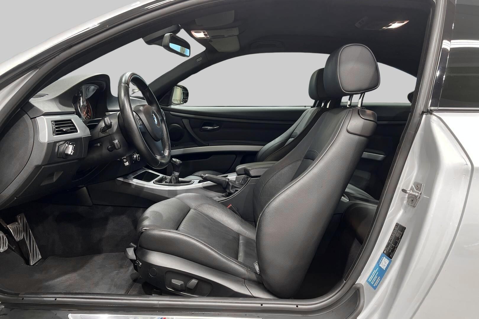 BMW 3-sarja iso kuva 9
