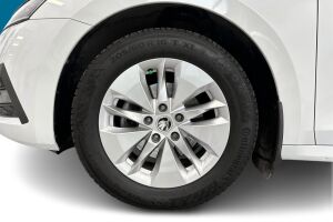 Skoda Octavia esikatselu 13