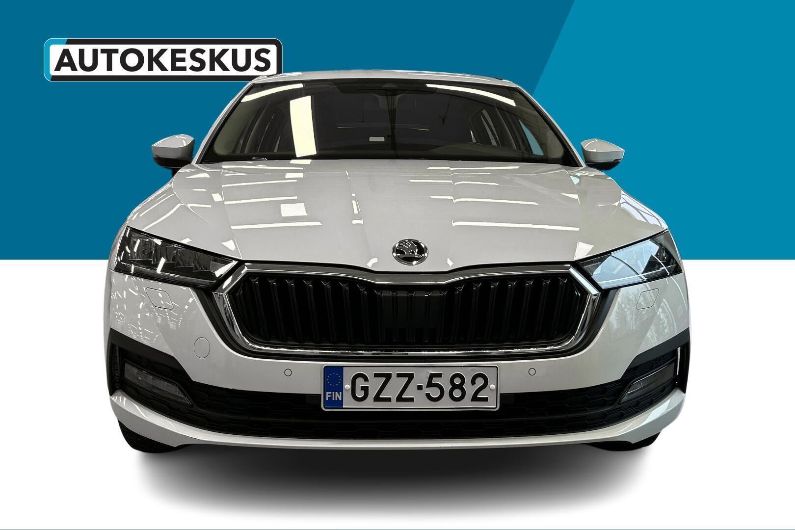 Skoda Octavia iso kuva 2