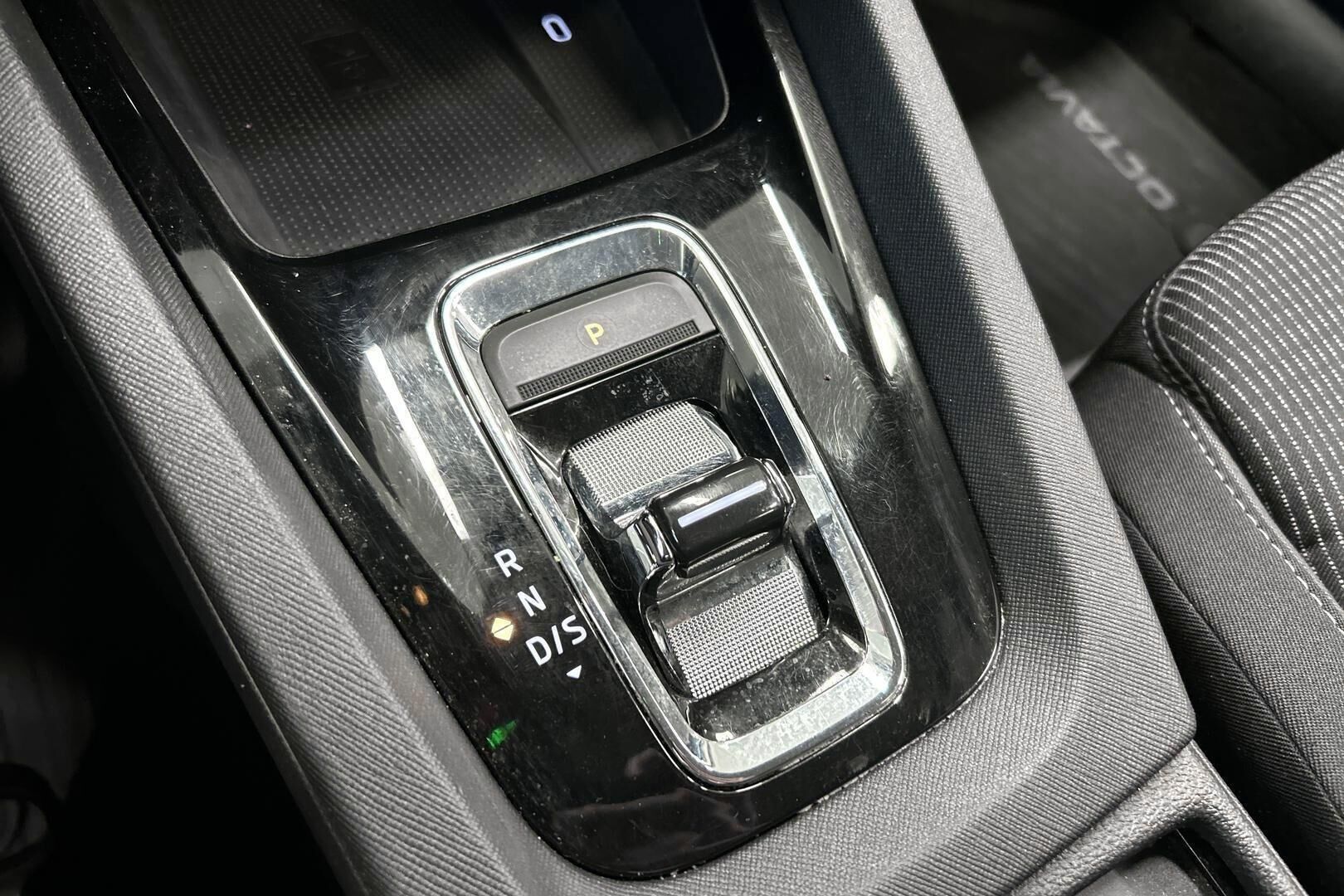 Skoda Octavia iso kuva 22