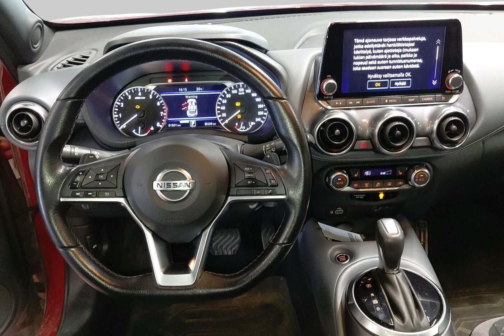 Nissan Juke iso kuva 2
