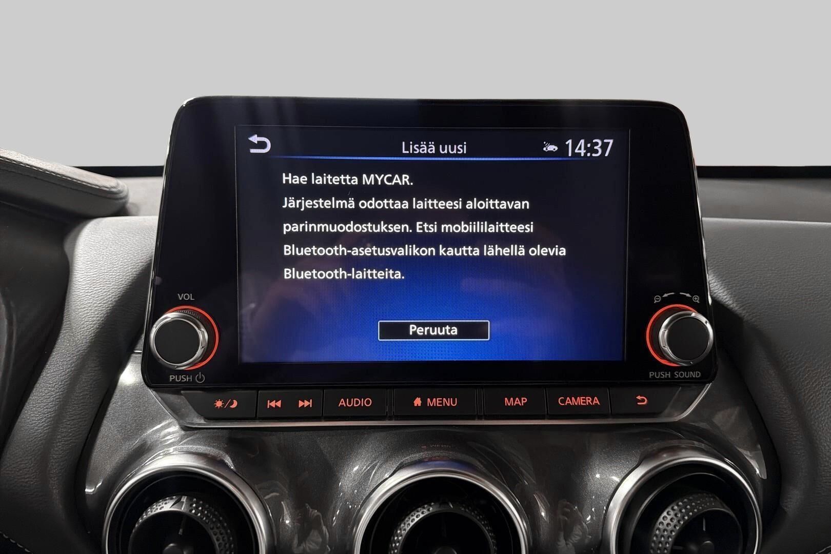 Nissan Juke iso kuva 21