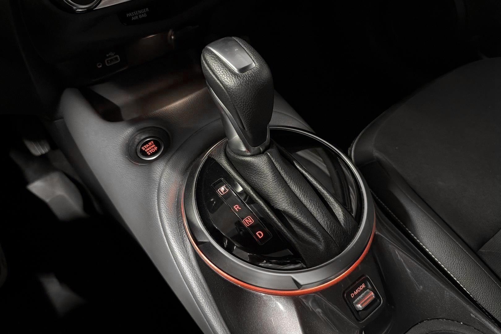 Nissan Juke iso kuva 28