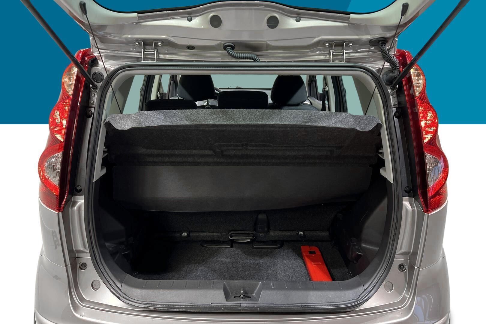 Nissan Note iso kuva 12