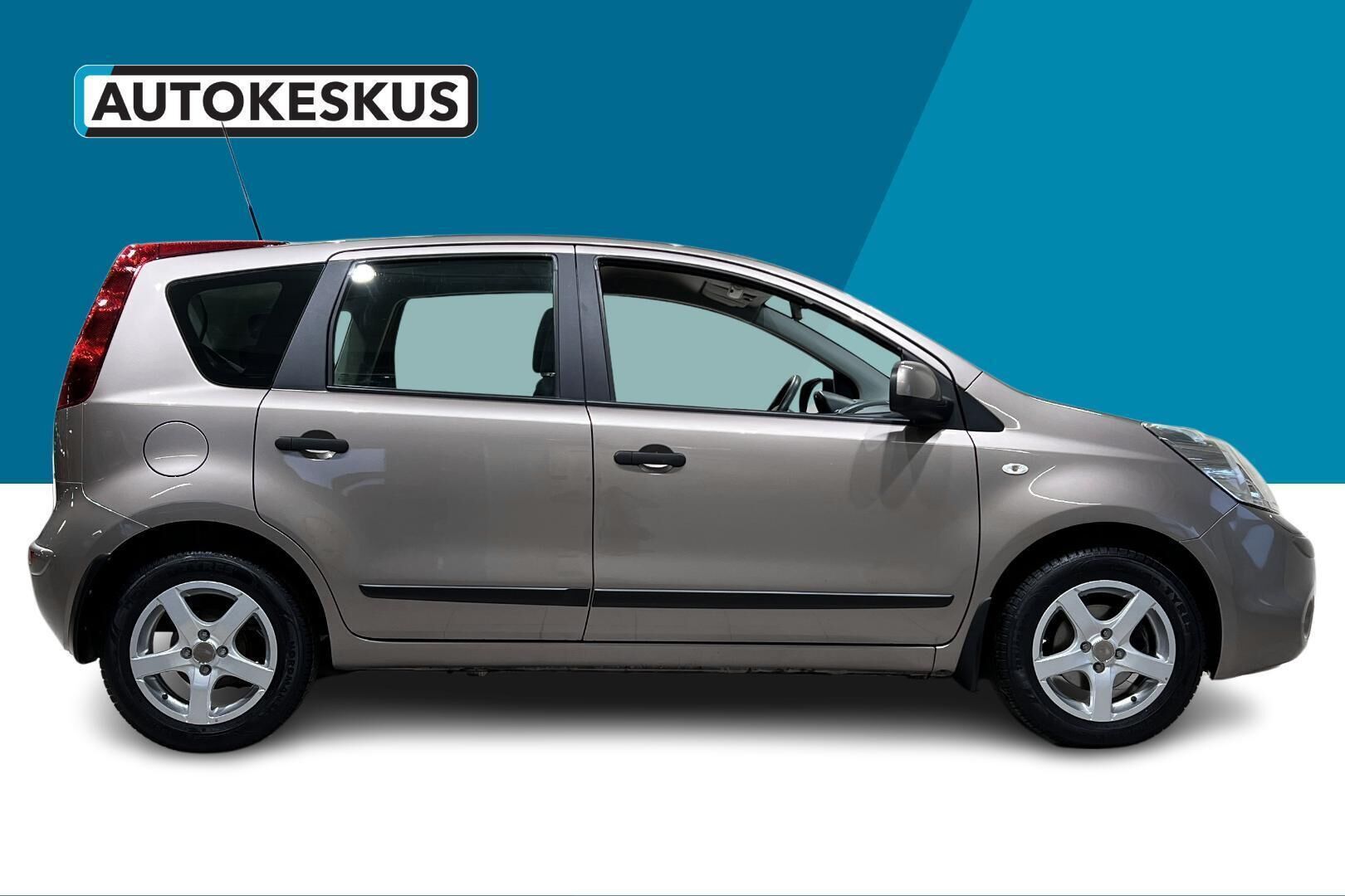 Nissan Note iso kuva 4