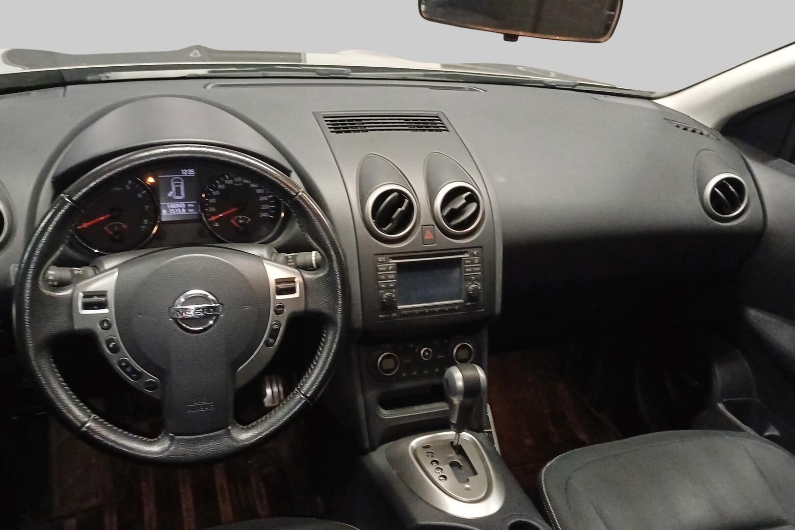 Nissan Qashqai iso kuva 1