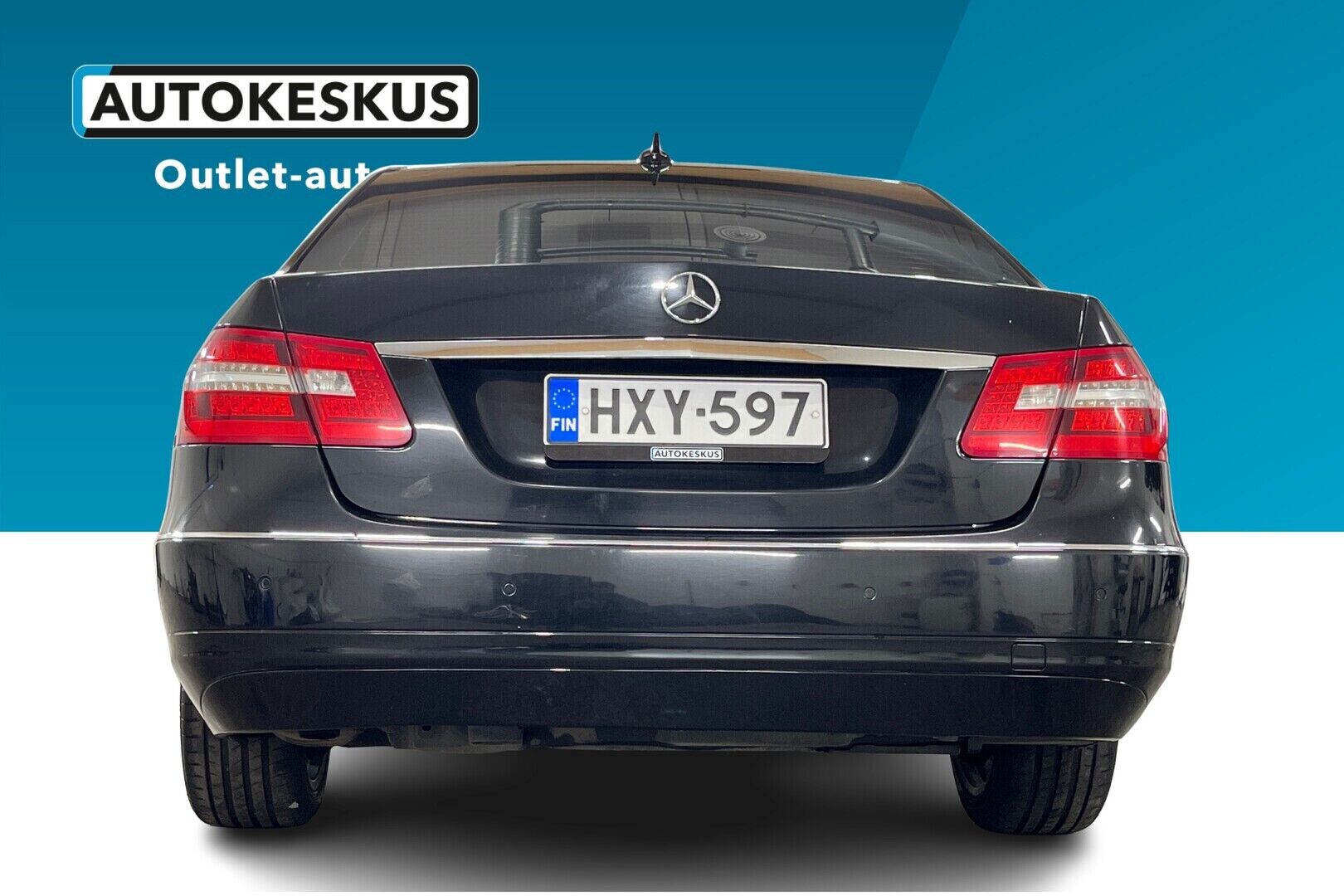 Mercedes-Benz E iso kuva 0