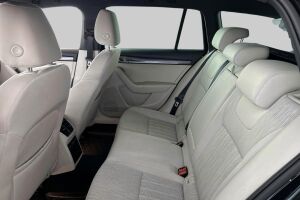 Skoda Octavia esikatselu 10