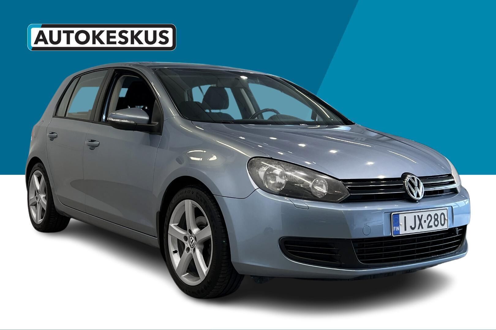 Volkswagen Golf iso kuva 2